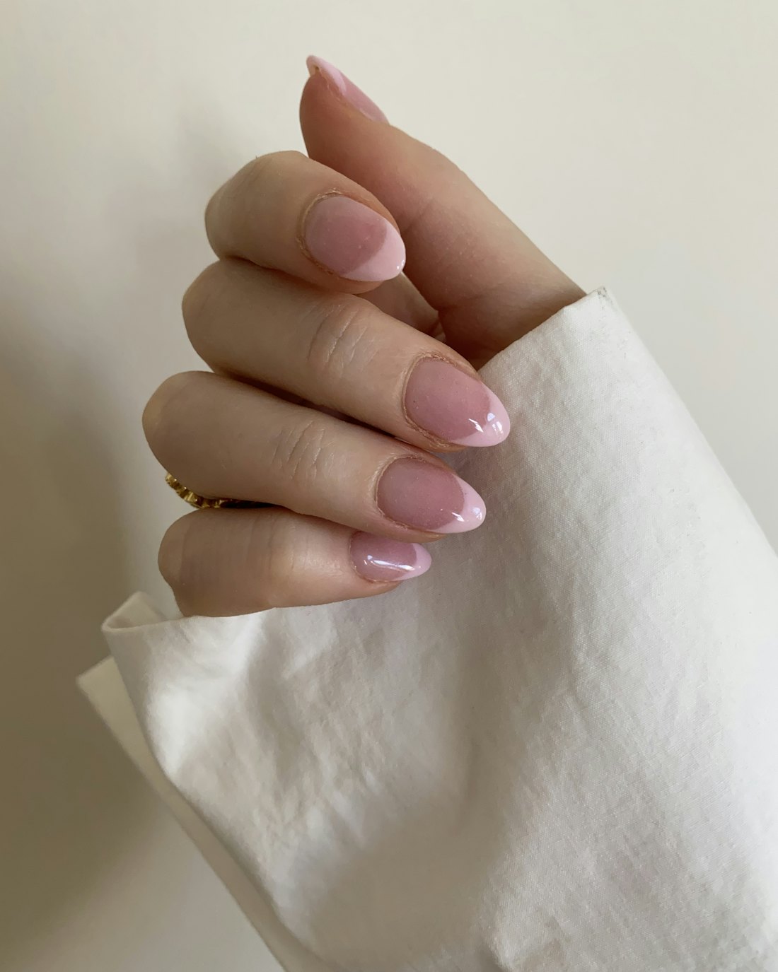 Pudra pembe kısa tırnaklar (örnek görsel)